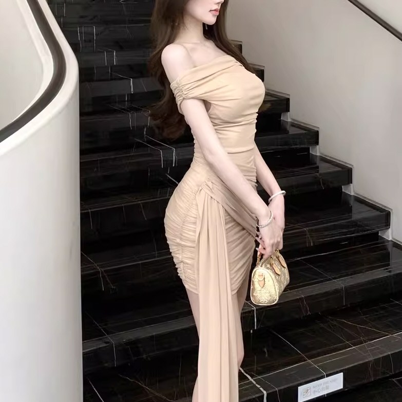 妩媚嫩模性感连衣裙图片全集