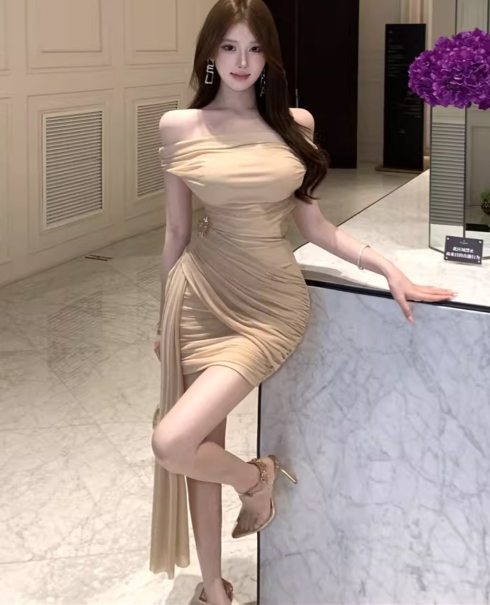 妩媚嫩模性感连衣裙图片全集