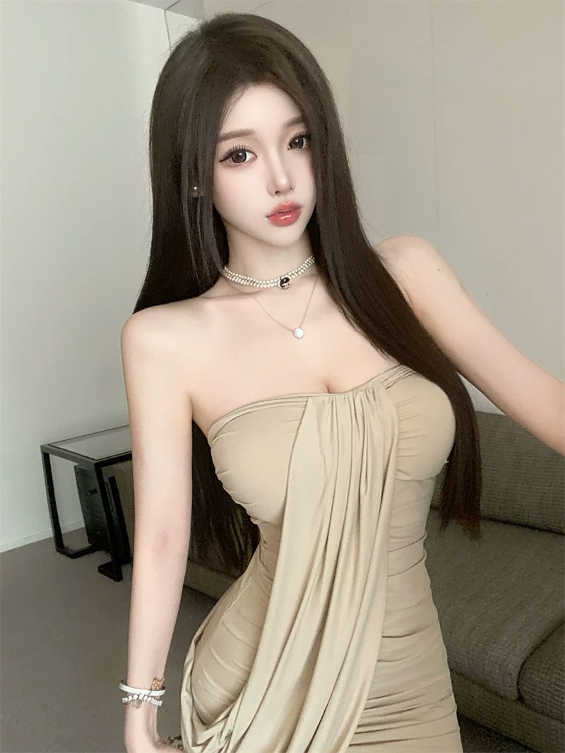 漂亮嫩模性感连衣裙原图福利