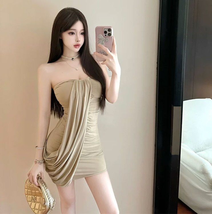 漂亮嫩模性感连衣裙原图福利