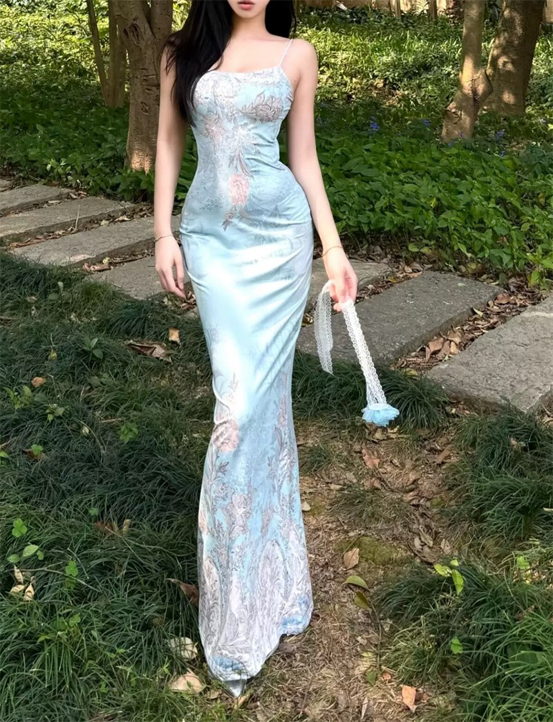 极品软妹性感连衣裙照片福利