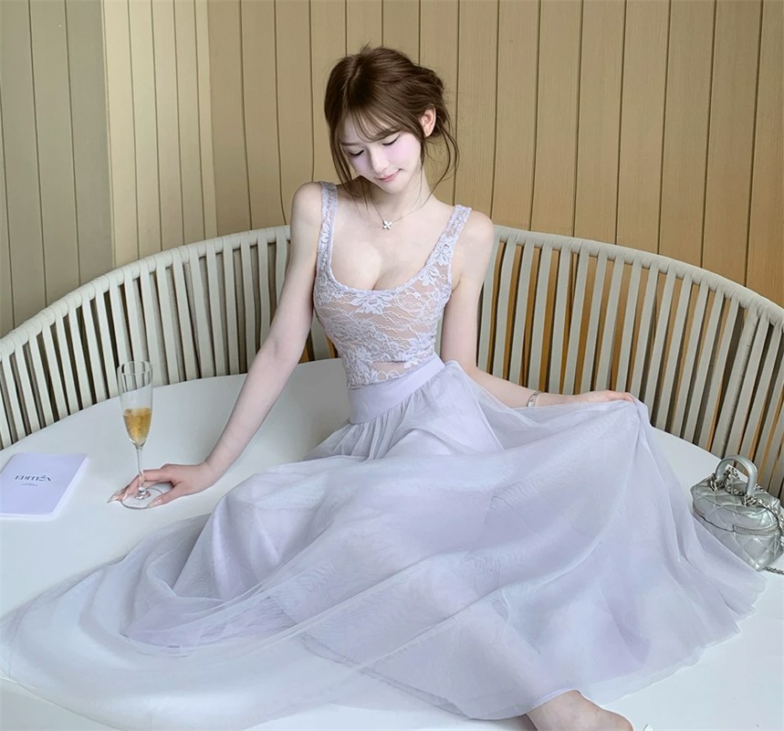 漂亮尤物性感连衣裙照片