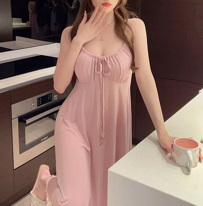 美丽模特性感连衣裙图集福利