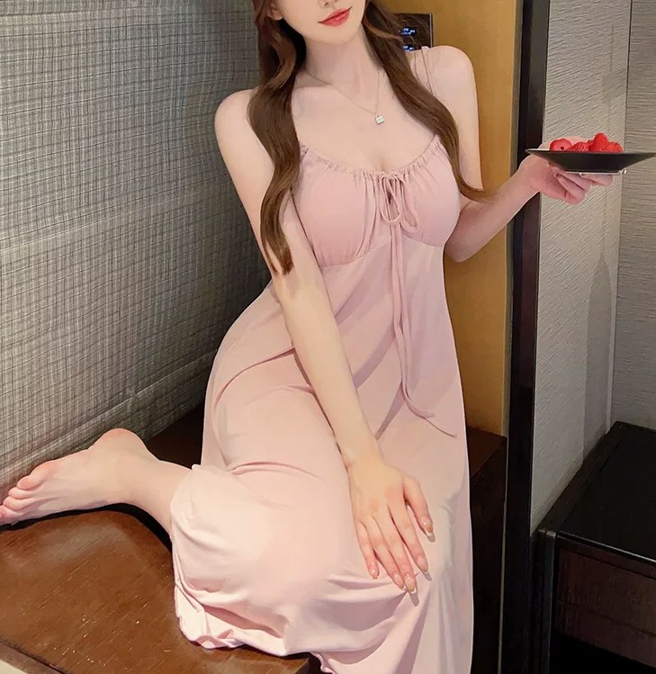 美丽模特性感连衣裙图集福利