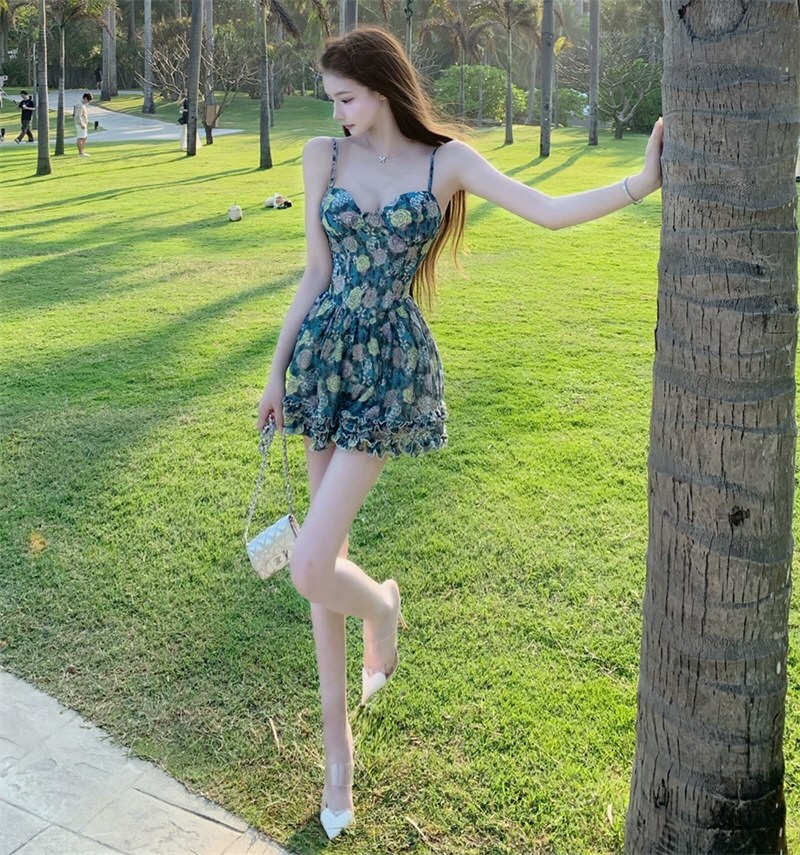 妩媚美人性感连衣裙套图专辑