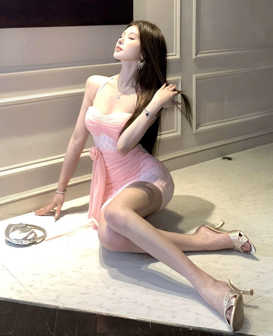 妩媚网红性感连衣裙图集