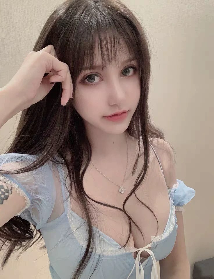 漂亮女神性感连衣裙原图福利