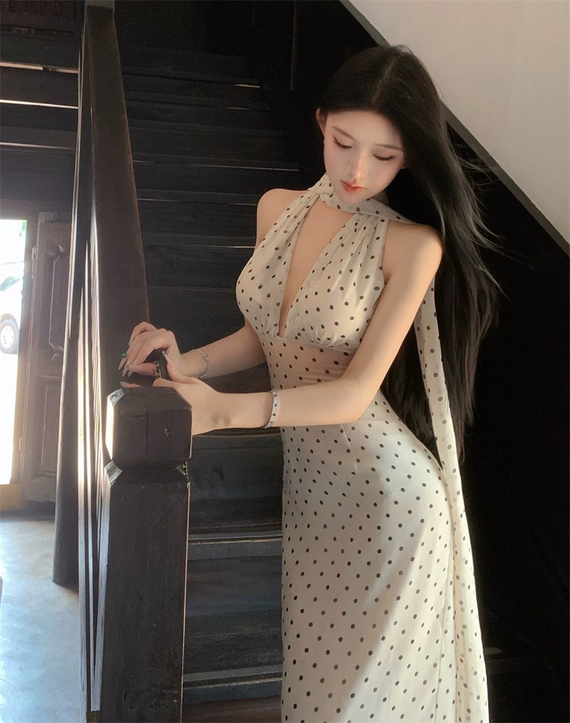 美丽美女性感连衣裙图集