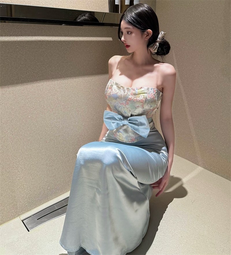 靓丽嫩模性感连衣裙套图