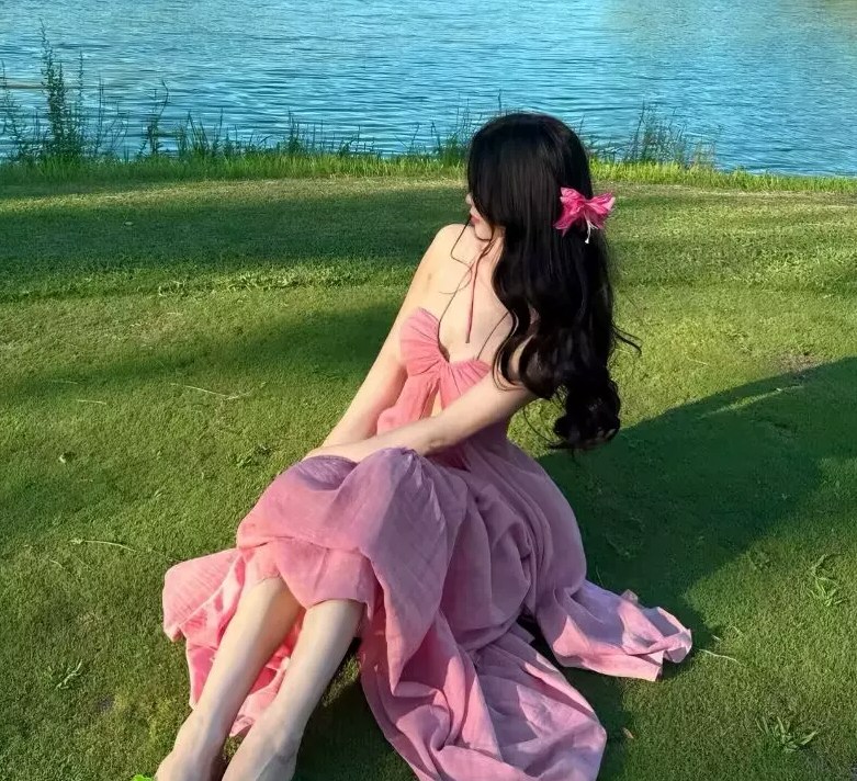 靓丽淘女郎性感连衣裙套图