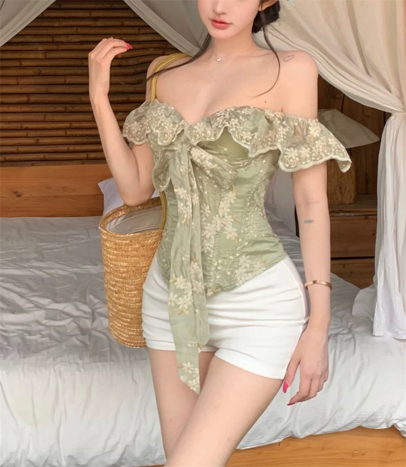 诱人美女性感连衣裙图集