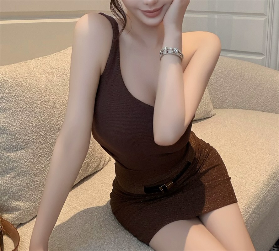美丽软妹性感连衣裙套图