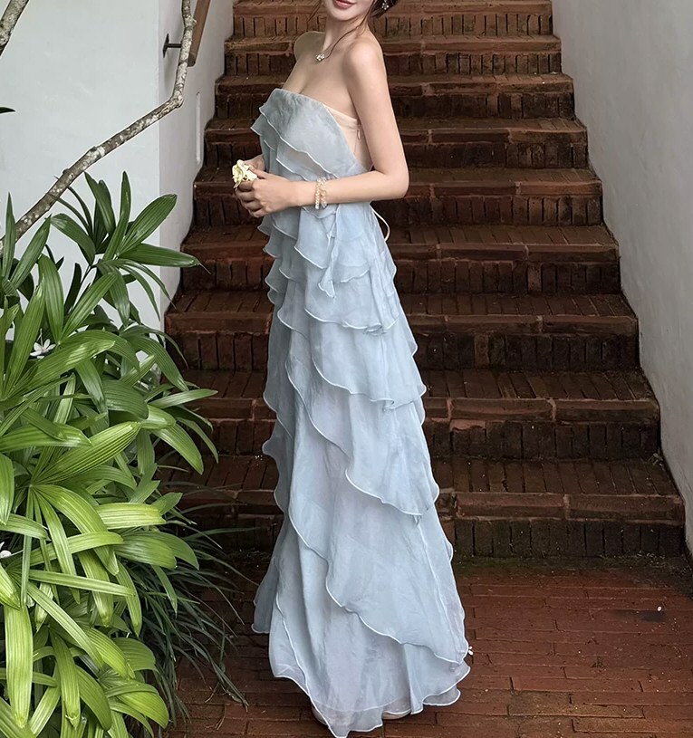 靓丽美女性感连衣裙图片精选