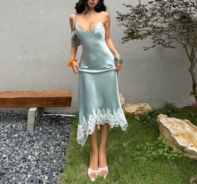 丰满女神性感连衣裙相册精选