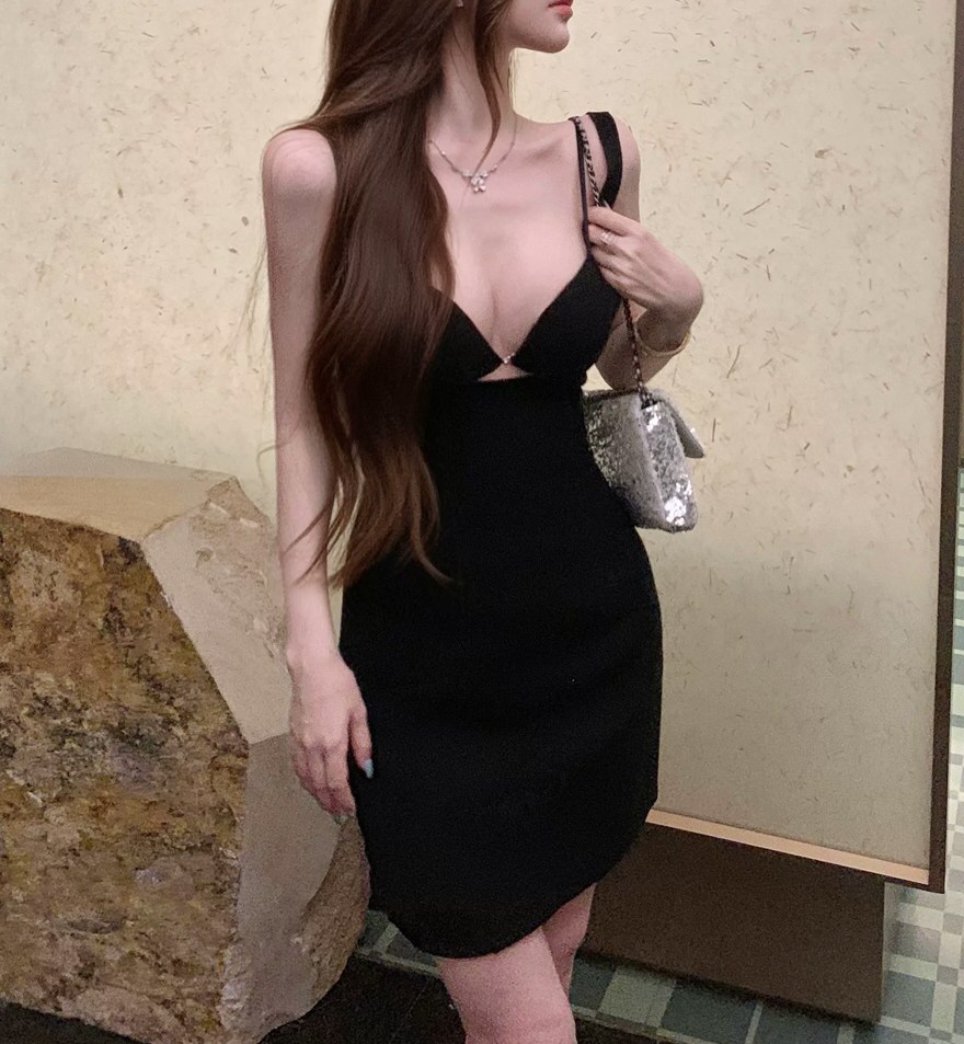 妩媚美女性感连衣裙原图福利