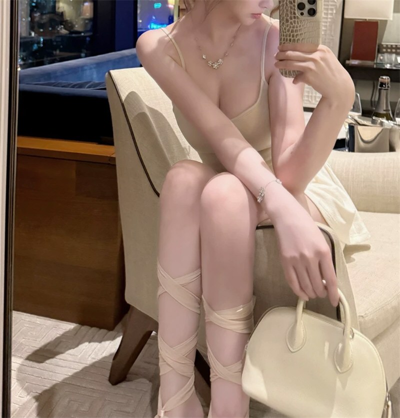 绝色模特性感连衣裙原图福利