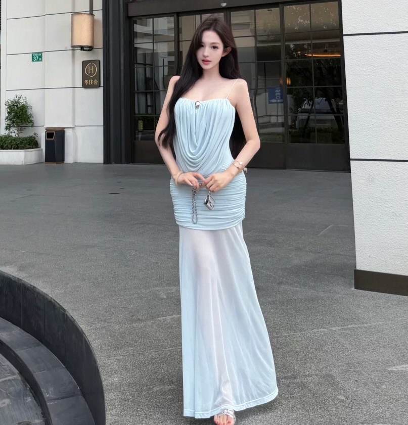 妖艳女神性感连衣裙私拍