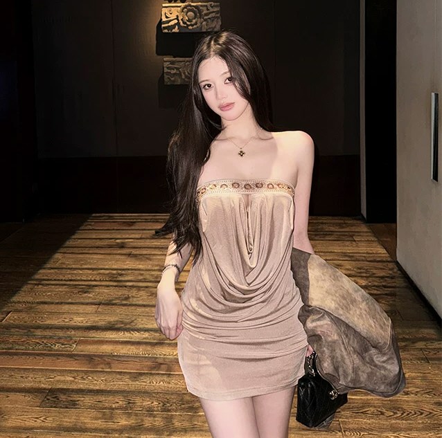 妩媚软妹性感连衣裙图片全集