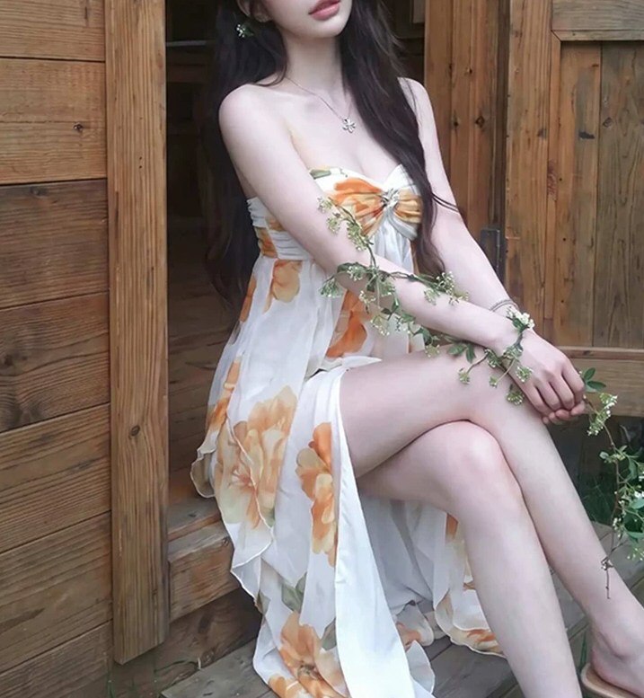 漂亮软妹性感连衣裙照片