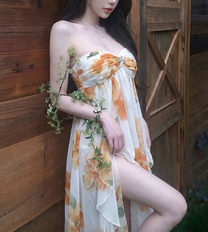 漂亮软妹性感连衣裙照片