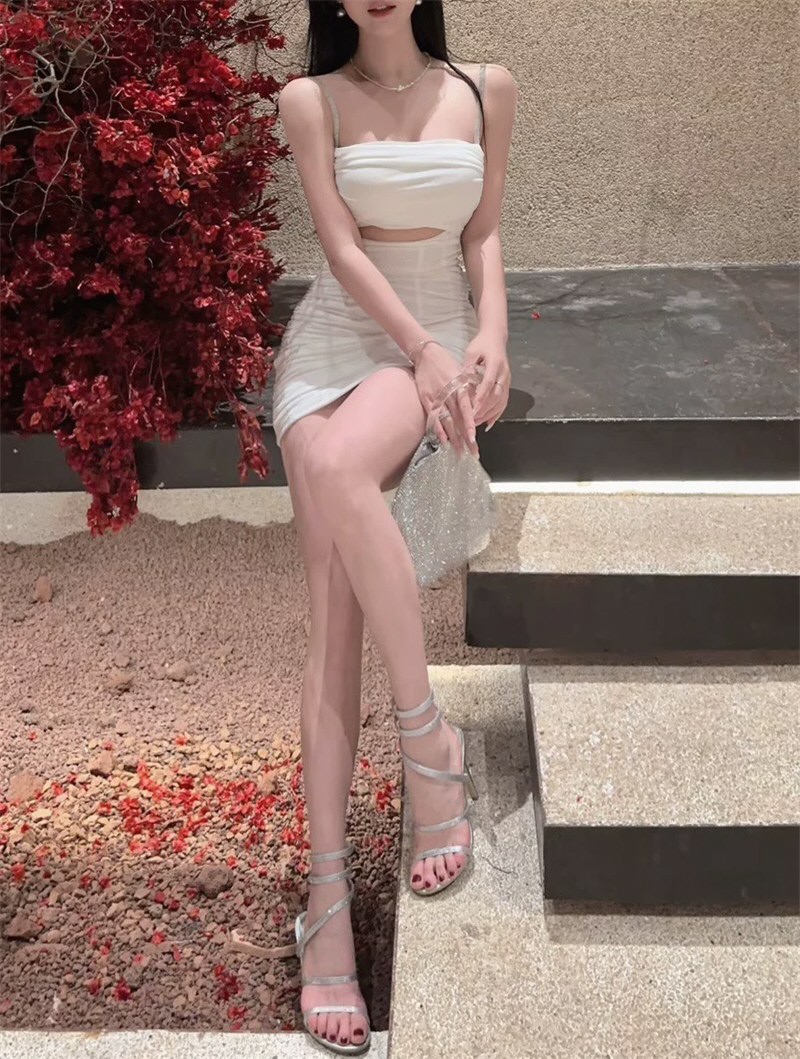 丰满美女性感连衣裙原图