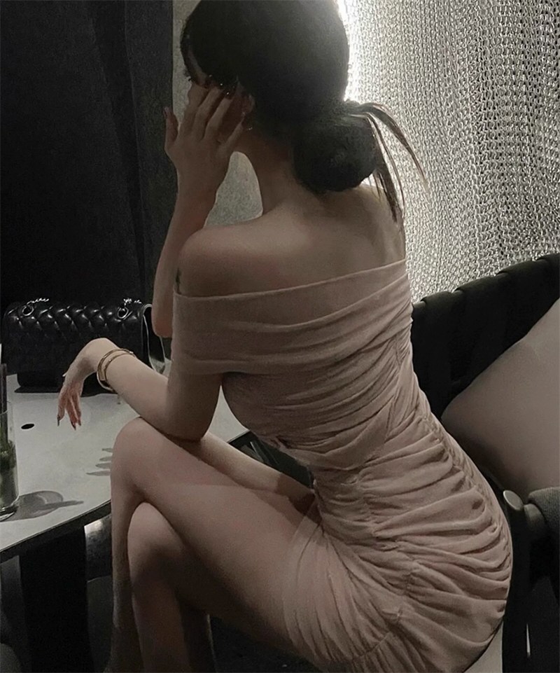 漂亮女神性感连衣裙图集