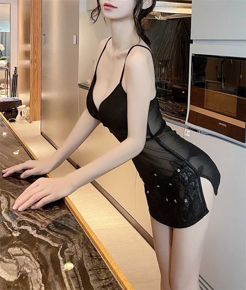白嫩美人情趣内衣照全集
