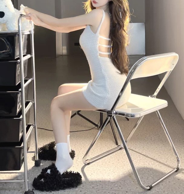 丰腴软妹性感连衣裙套图