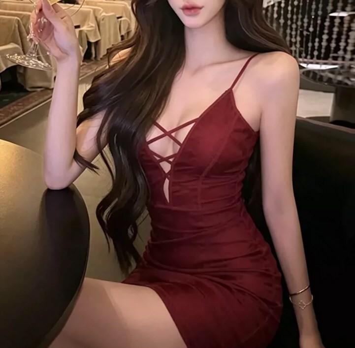 妩媚御姐性感连衣裙图集