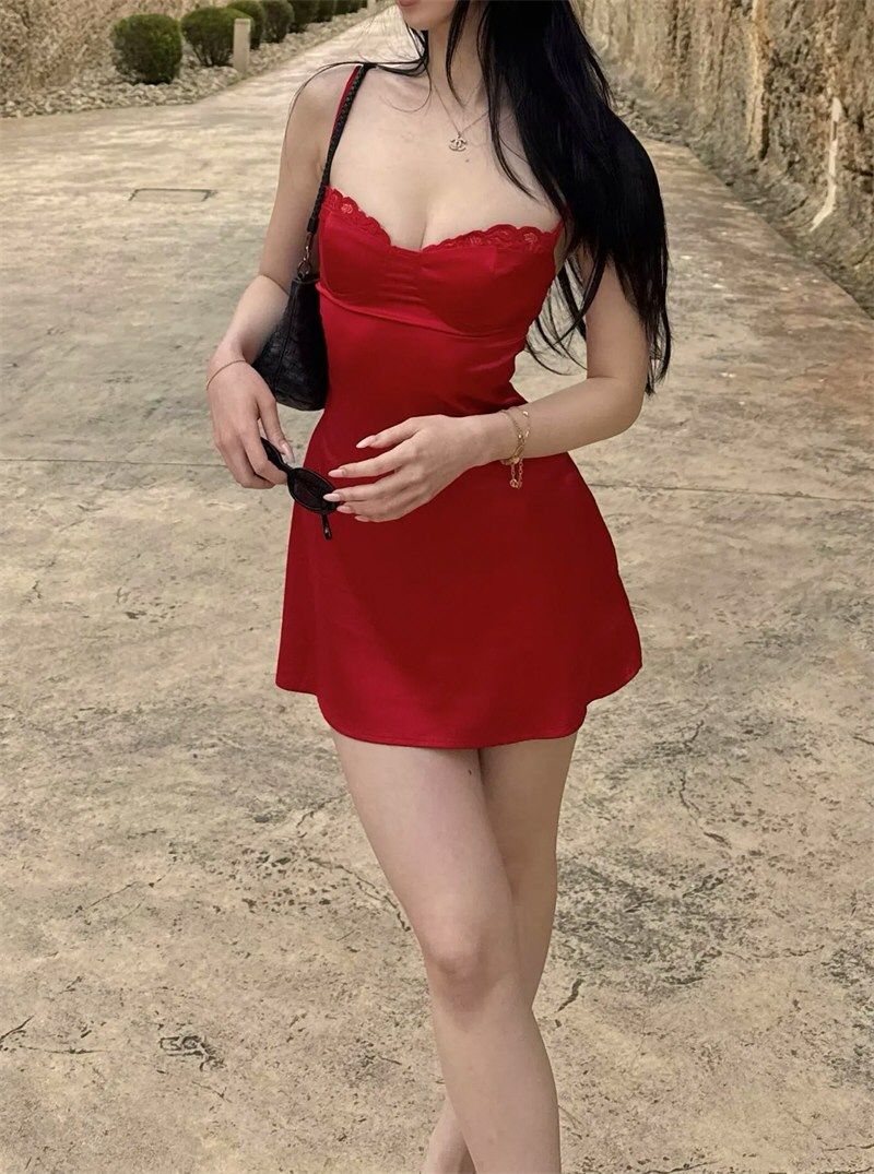 绝色网红性感连衣裙写真